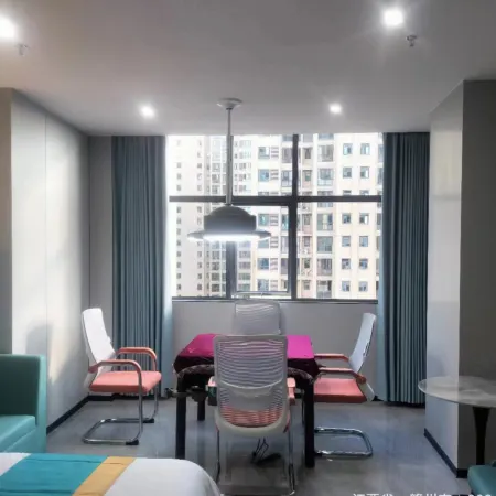 Shicheng Cuifeng Hotel