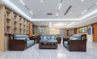 Kuytun Yuejiang Hotel