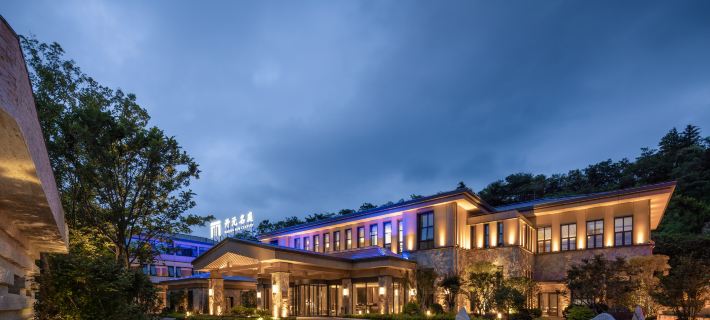 Maison New Century Hotel Tiantaishan Hongan Hotels in Hong'an