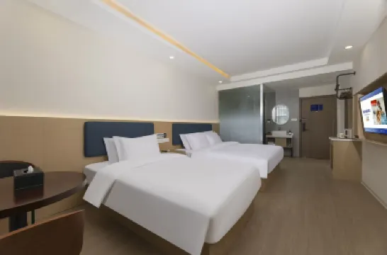 Super 8 Hotel(Kunshan Wanda Plaza Branch) Hotels in Kunshan
