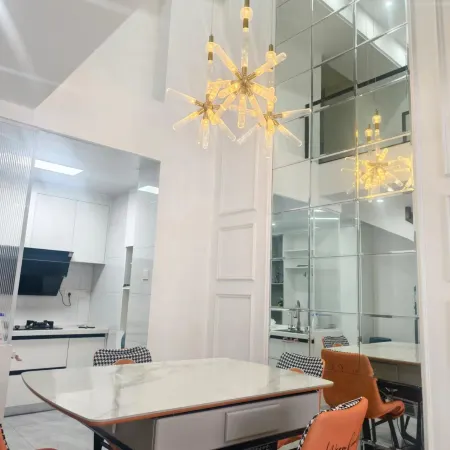 Longnan Qinghe Yihan Homestay (Longnan Sports Center Branch)