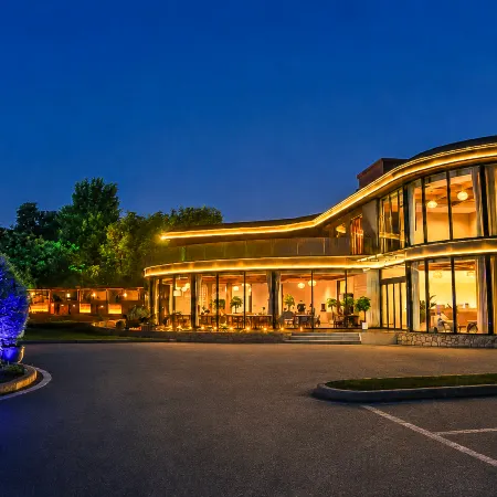 Luoyang Manyao Mountain Lodge Resort Hotel