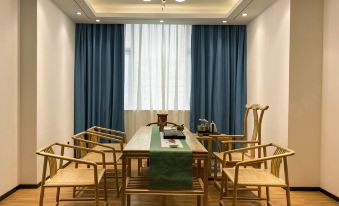 Yuntian Hotel - Housity