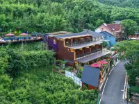 Xuxia Hot Spring Resort Meisu (Moganshan International Tourism Resort) Hotels near Du Yuesheng Mansion