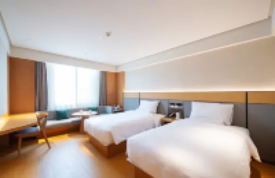 JI Hotel (Jilin Jiangnan Torch Building) Hotels in Jilin City