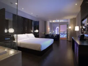 Crystal Jining High tech Zone Wanda Plaza Hotel