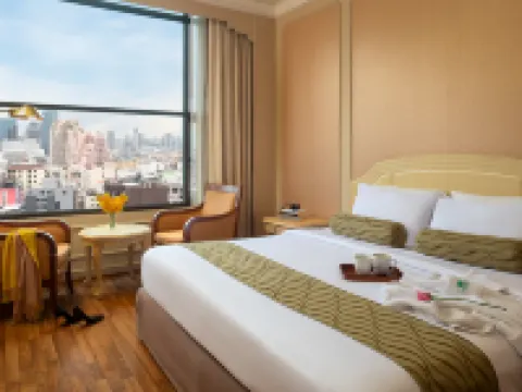 โรงแรม ดิ เอมเมอรัลด์ กรุงเทพฯ รัชดา โรงแรมใกล้เทวลัยพระพิฆเนศ