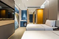 Atour Hotel Xintiandi Lujin Bund Ningbo Hotel in zona Yujing Collection Residence