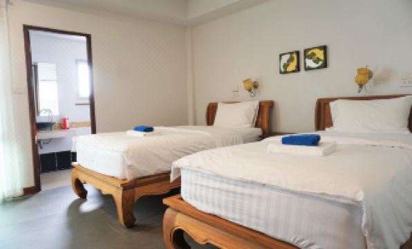 Baan Airport Boutique hotel