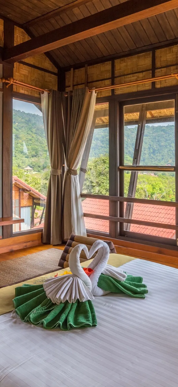 ห้องสวีทวิวสวน