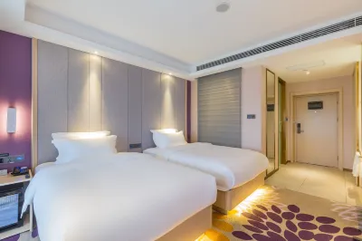 Xibaipo Lifeng Hotel Hotels near Central Publicity Department Former Site