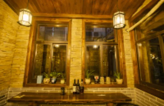 Small Backbasket INN (Zhangjiajie Tianmen Mountain Cableway Station Store)