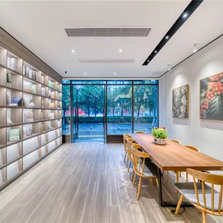 HanTing Hotel (Changxing Dongyufang Pedestrian Street)