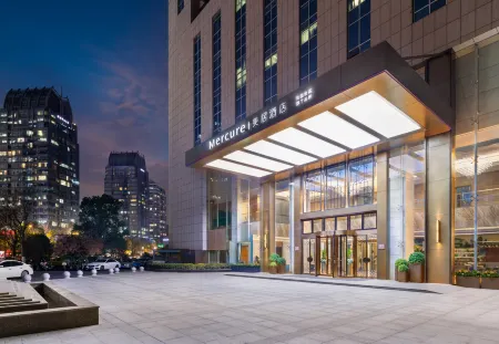 Mercure Hangzhou Qingchun Square