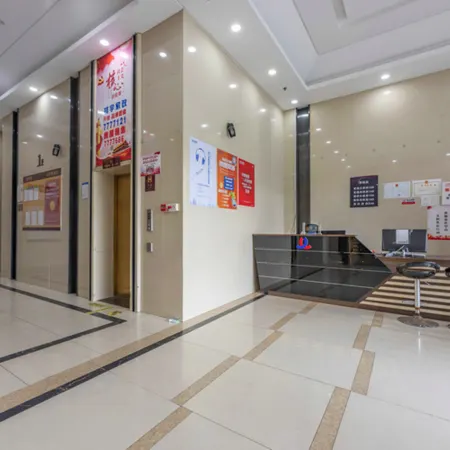 Blueberry apartment chain (Red Star Plaza store)