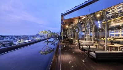 Orient Luxury Hotel Отели рядом с достопримечательностью «Taiwan Hinoki Museum»