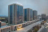 Ji Hotel(Wanda Plaza, Ulan Hot)