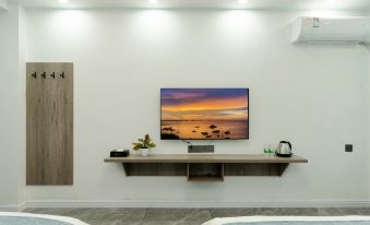 Beihai Impression Holiday Inn