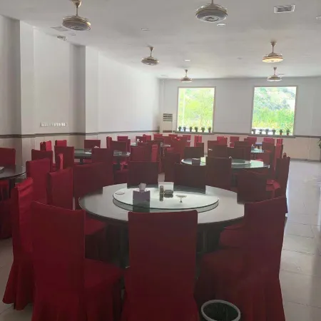 Huaxigu Jingyu Holiday Homestay