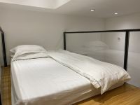 广州亭楼公寓 - 轻奢小复式大床房