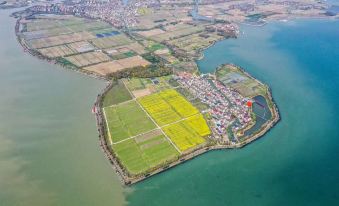 Dianshan Lake Liuxia Shiguang Homestay(Cai Bang Cun Store )