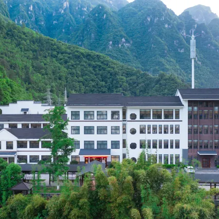 Gaolan Hotel