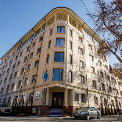 Navruz Hotel Tashkent Hoteles cerca de Uzekspocentre Exhibition Centre