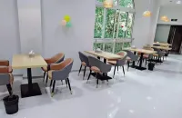 Zhongxian Xiangshan Bridge Forest E-sports Hotel - servizio colazione