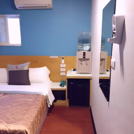 Yung Feng Hotel