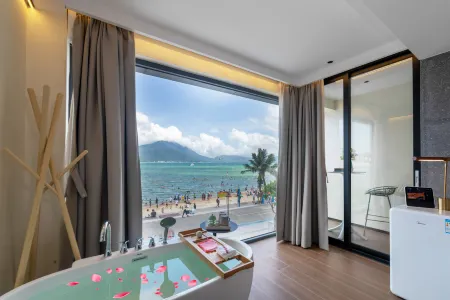 Maan Coco Flagship Seaview Hotel