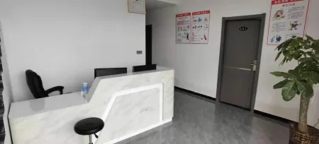 Suqian Zhizi Hotel (Gengche Town) Отели рядом с достопримечательностью «Suqian Industry Secondary Specialized School»