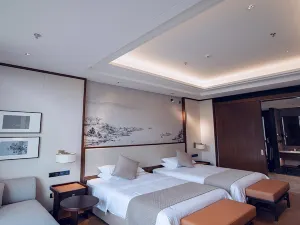 Funing Jinling Jinshahu Lakeside Hotel