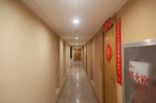 子沐智能飯店（新鄉寶龍瓏寓店）