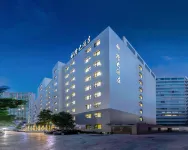 Shenlong Hotel (Xi'an Datang Xishi &Northwestern Polytechnical University Subway Station) Отели в г. Сиань