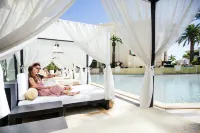 Imperial Hotel Gold Coast - Beach