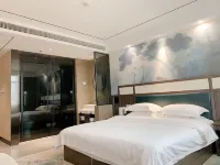 Liangqi Hotel (Luohe City Government Store)