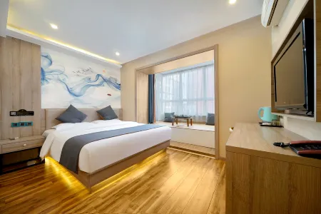 Superior Hotel (Mudanjiang Railway Station Department Store)