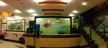 Xuancheng Hongxin Business Hotel Отели рядом со станцией Langxinan Railway Station