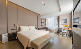 Atour Hotel Shijiazhuang Railway Station Suncun Subway Station