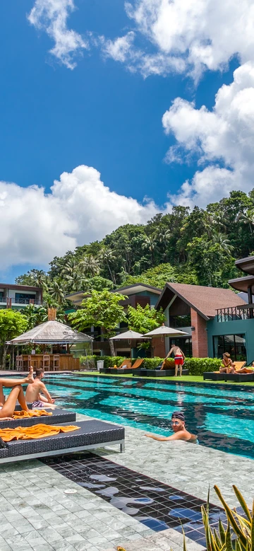 รูปภาพของชาวเกาะ พีพี โฮเทล แอนด์ รีสอร์ท