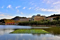 Hangzhou Wonderland Hotel Hotels near Jiangqiao Candy World