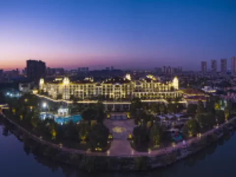 Country Garden Phoenix Hotel Hotels near Hunan Engineering Polytechnic