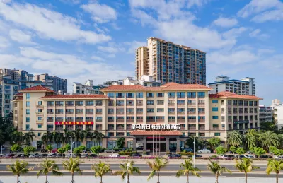 Real Madrid Holiday Island Style Hotel (Haikou Qilou Old Street) Hotels near Banqiao Seafood Square (Banqiao Road)