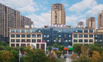 Homeinn Selected Hotel (Chenggang Road Nantong)