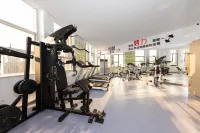New Century Hotel Xihu Nanchang (Nanchang Bridge East Subway Station) - بار