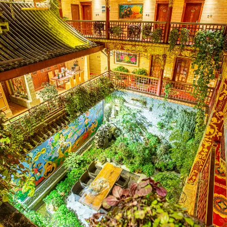 Yunmu Yayuan (Chuxiong Yi Ancient Town High Speed Railway Station) Отели в г. Чусион