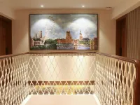 London Hotel Hotels near St. Augustine Square