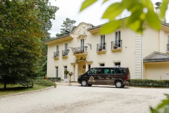 Кронон Парк Отель Отели в г. Гродно