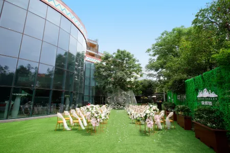 Wuhan Maya Gleetour Hotel