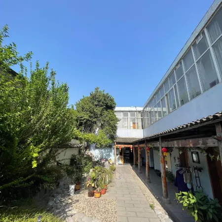 Jiaozuo Junziju Hotel